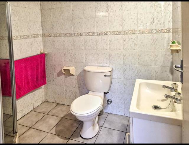 3 BEDROOM HOUSE FOR SALE IN GLENHAVEN